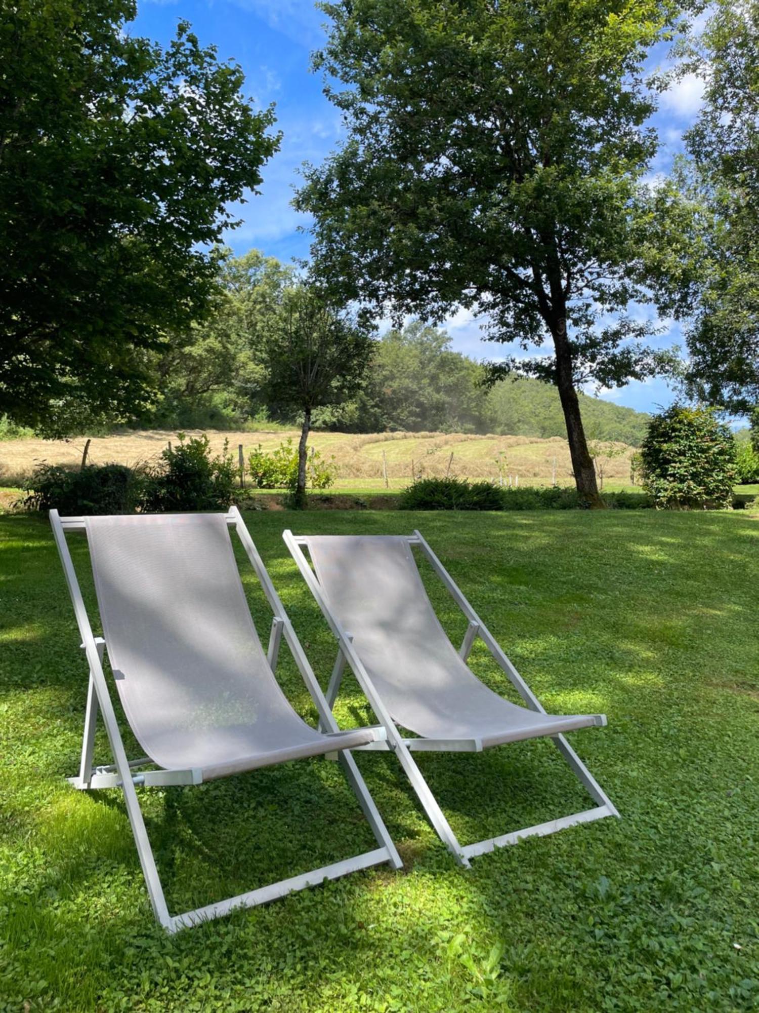 Domaine La Rose Bed & Breakfast Caylus Exterior photo